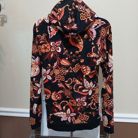 Sold - Picture 5 of 9